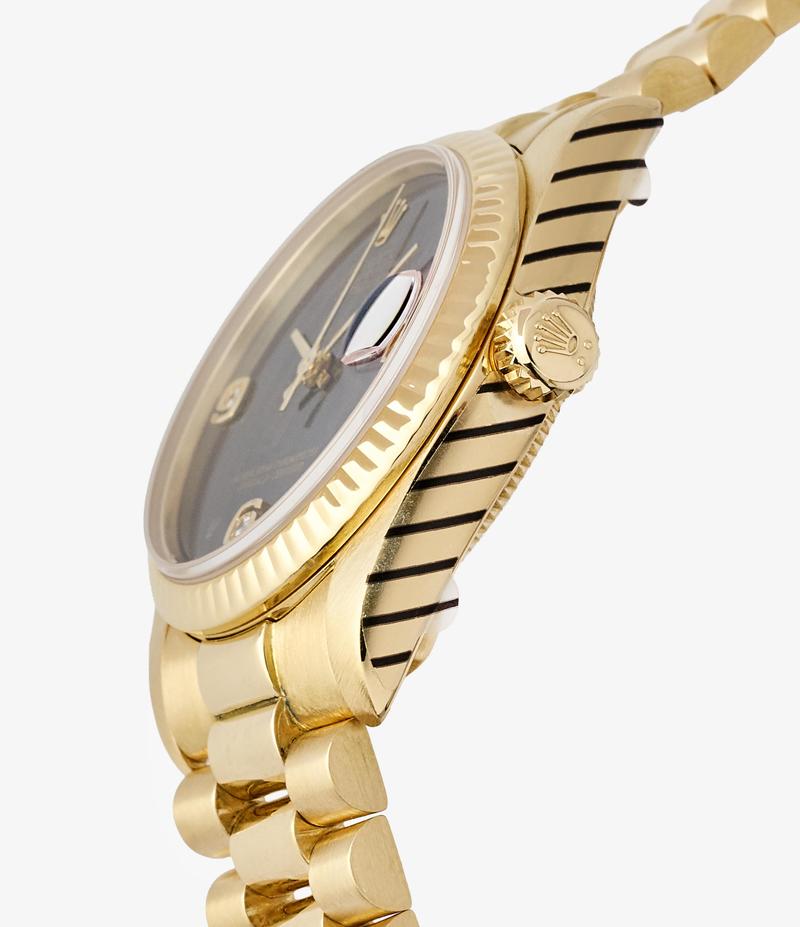 fixed-Rolex-M68278_Or_03.jpg