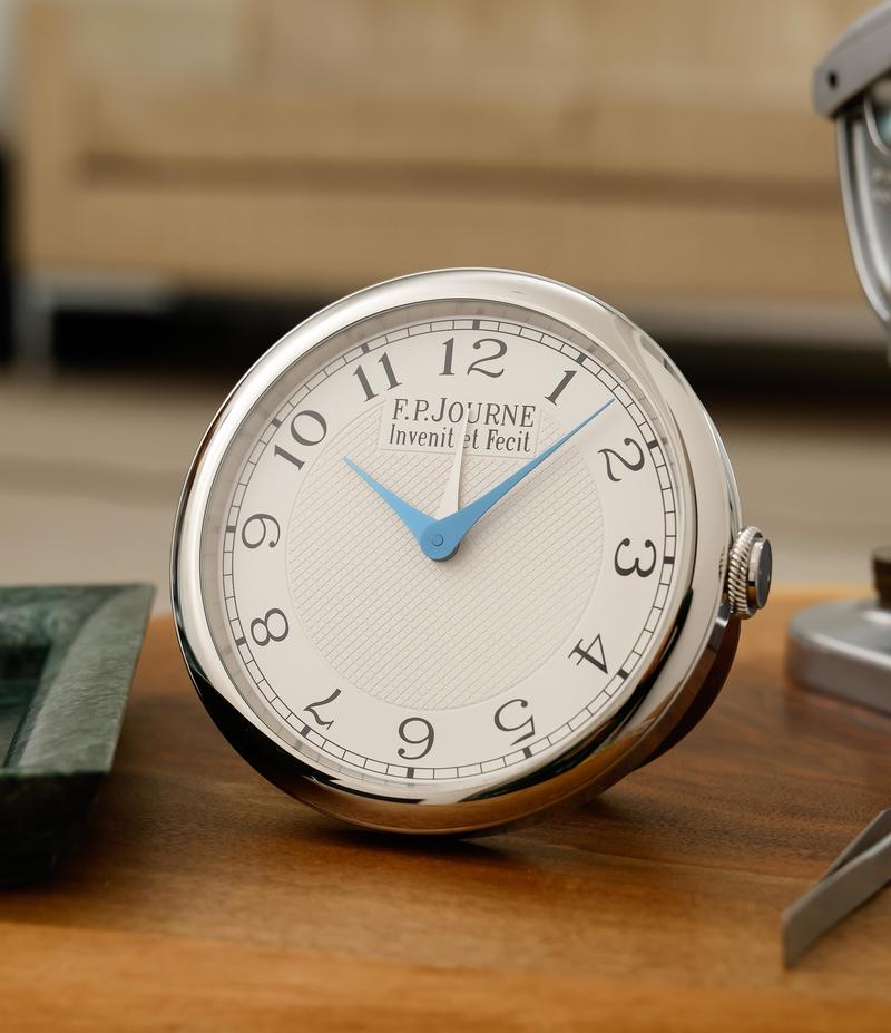Collector Desk Clock "Chronomètre Souverain" 2026