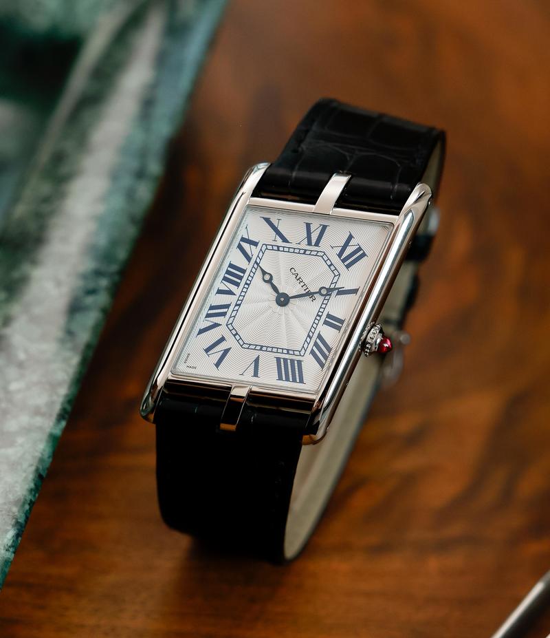 Tank Asymétrique Platinum Limited 1 off 9 pieces