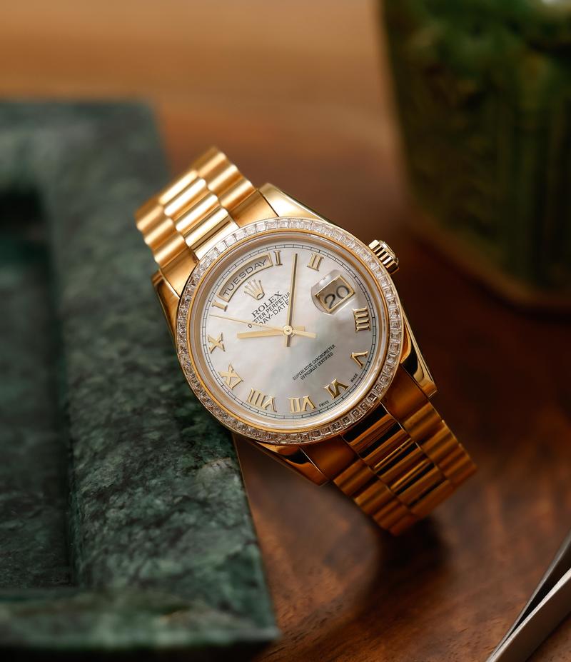 Day-Date Mother Of Pearl Diamond Bezel