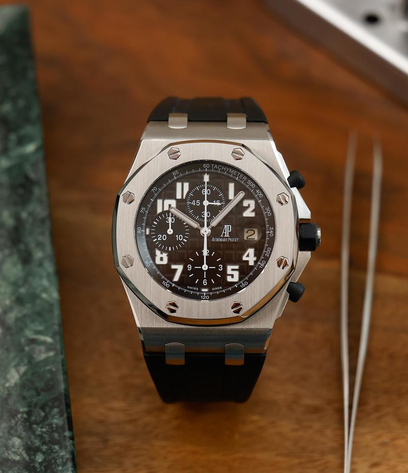 Royal Oak Offshore "Black Themes"