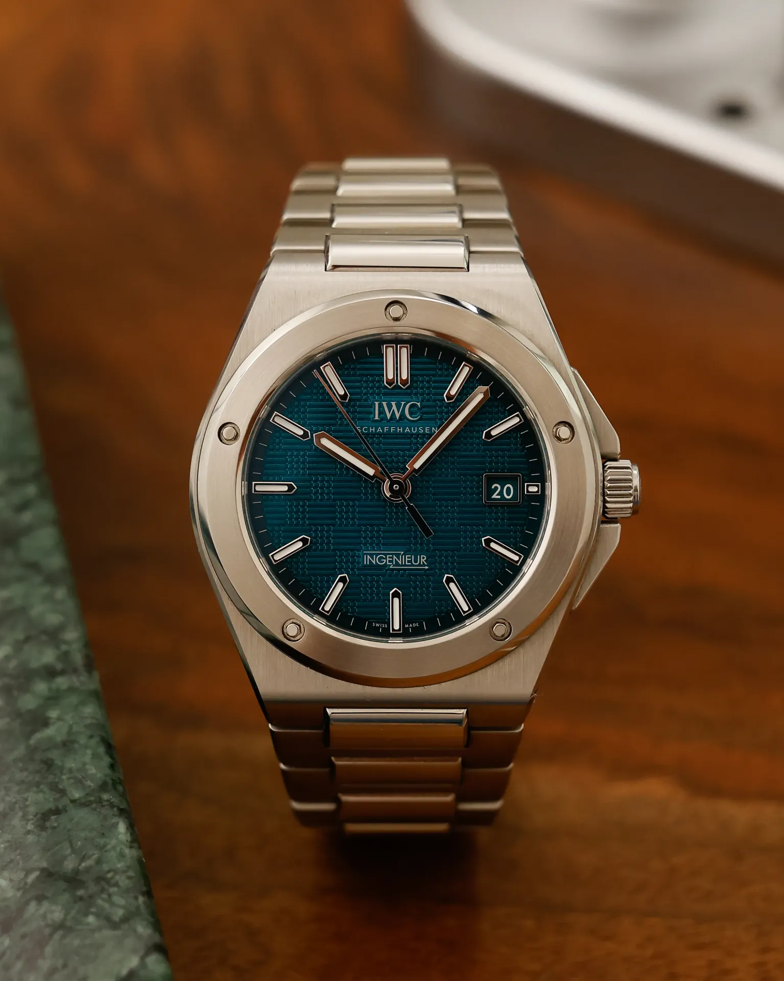 Ingenieur Automatic 40 Aqua Dial