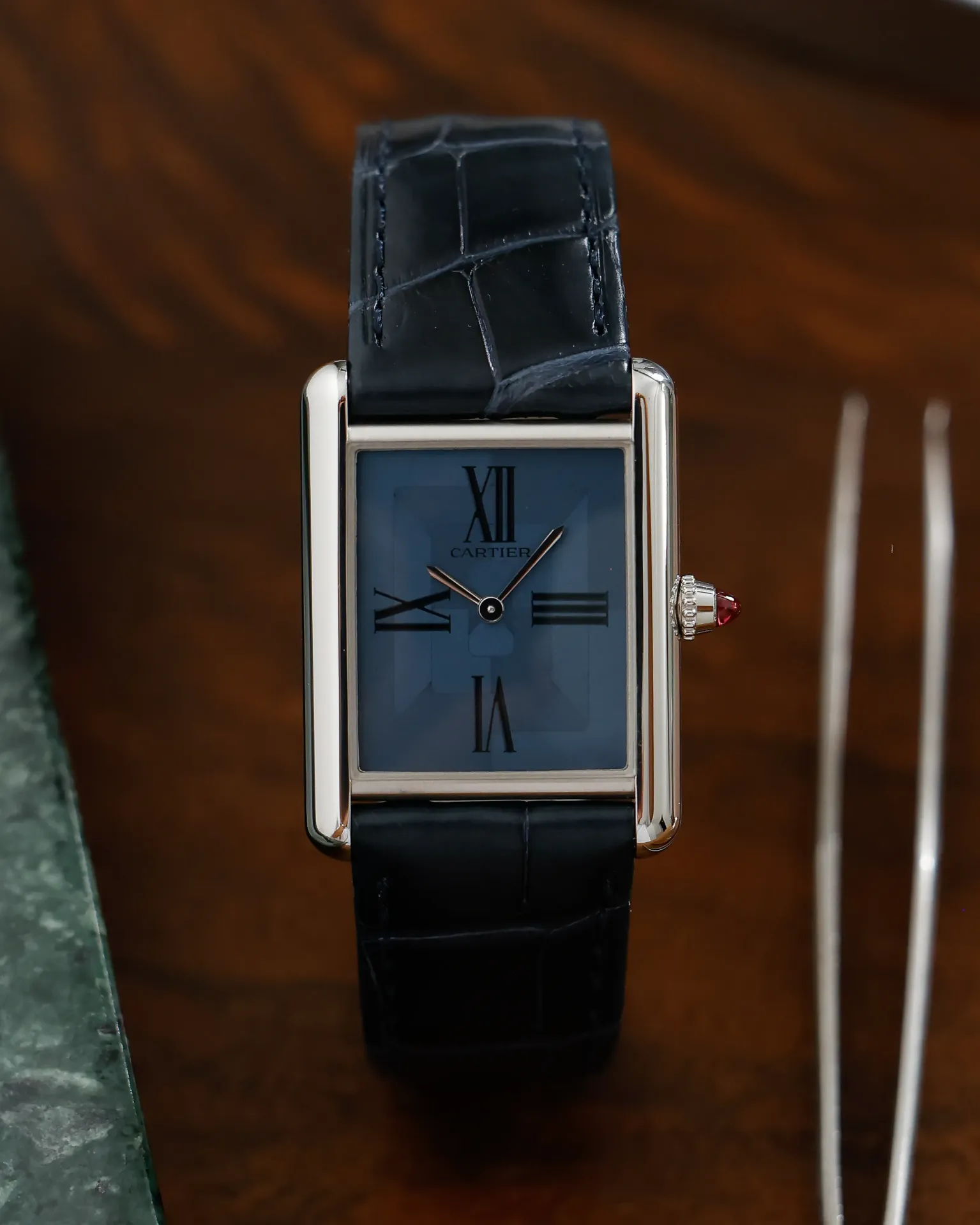Tank Louis Cartier, LE x/170