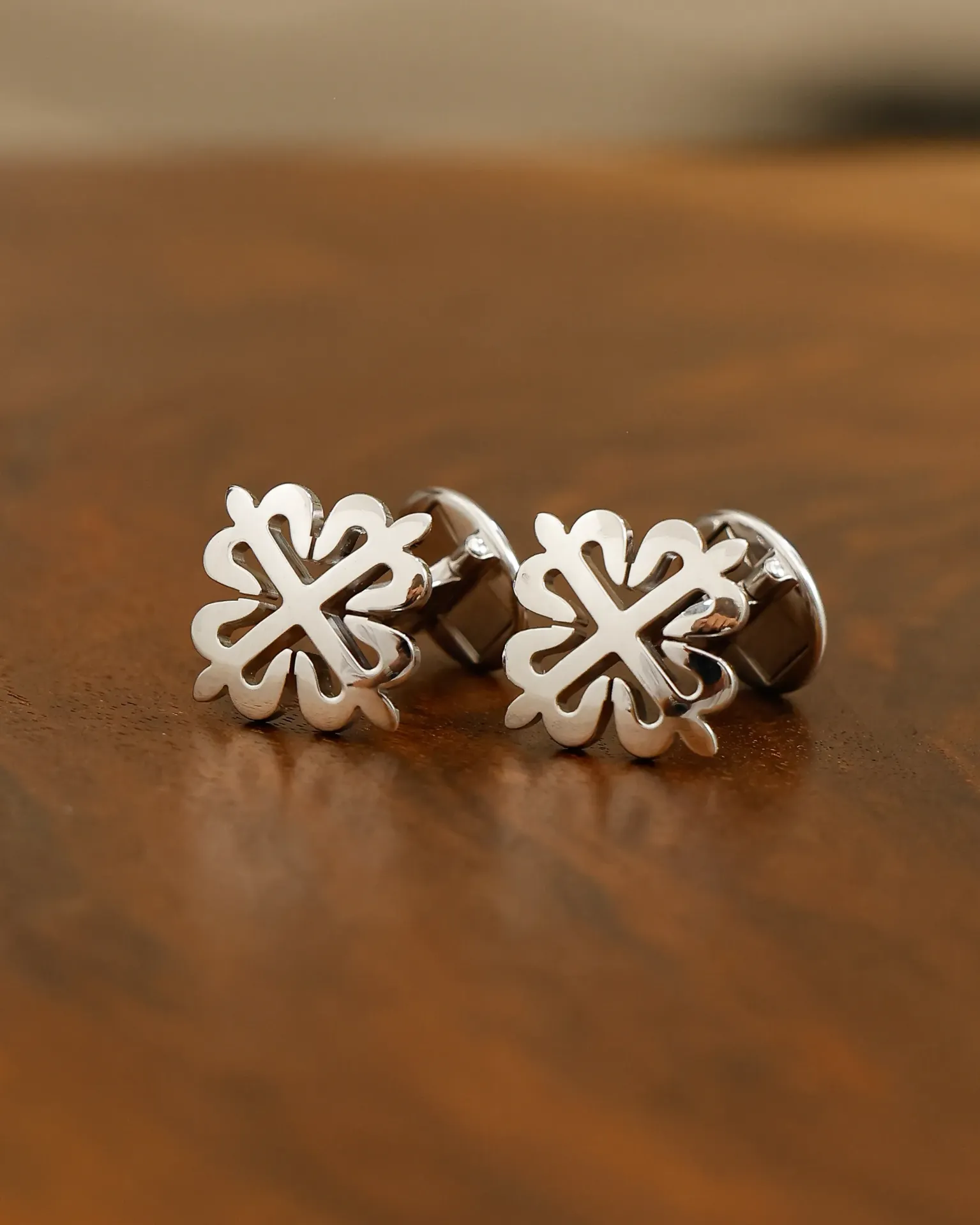 Calatrava Cross Cufflinks, 18k White Gold