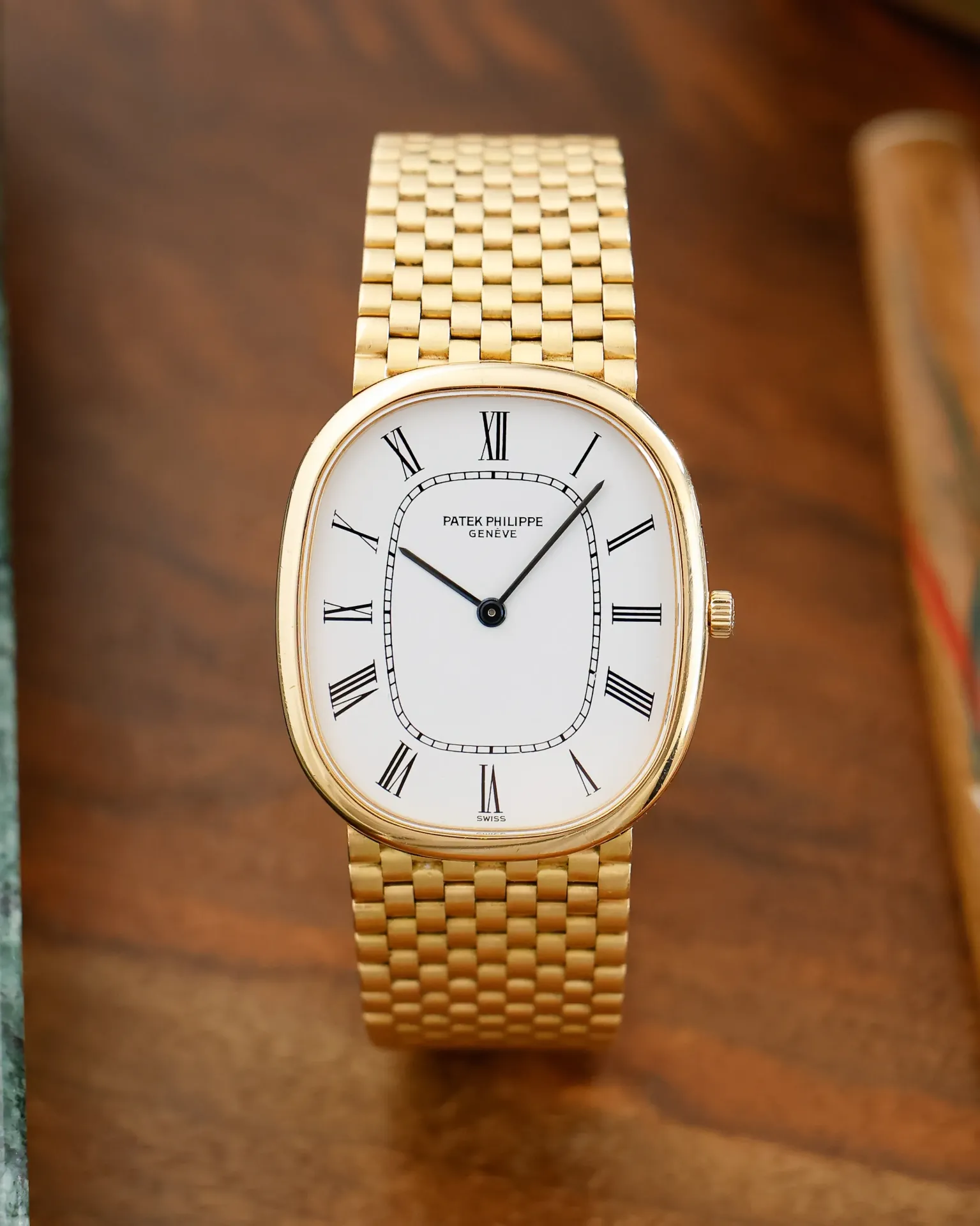 Ellipse Yellow Gold
